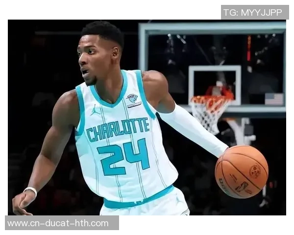 新蜂王轰29+3完爆米切尔!加兰砍26+9极力,黄蜂25年选秀捡三宝